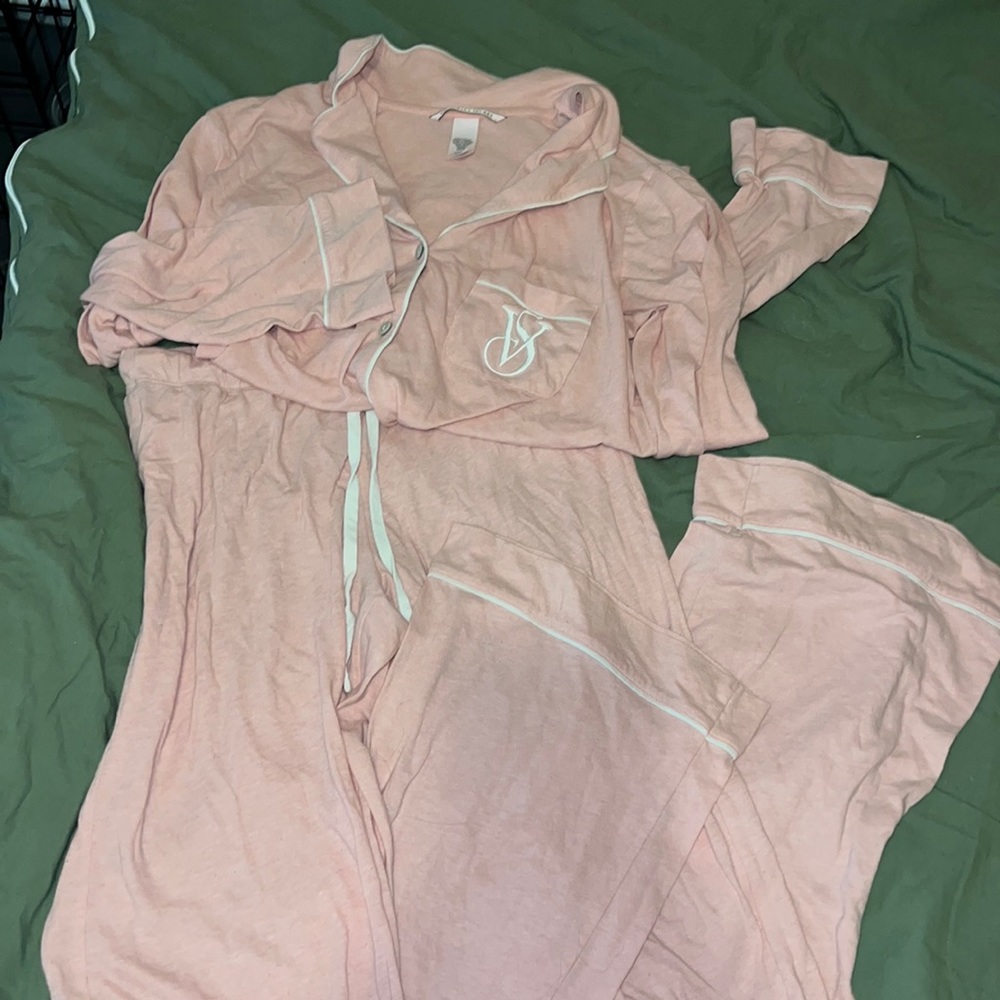 Small Victoria Secret Pink sleep set